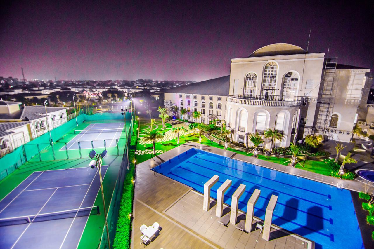 Club Paraiso Rāipur Extérieur photo