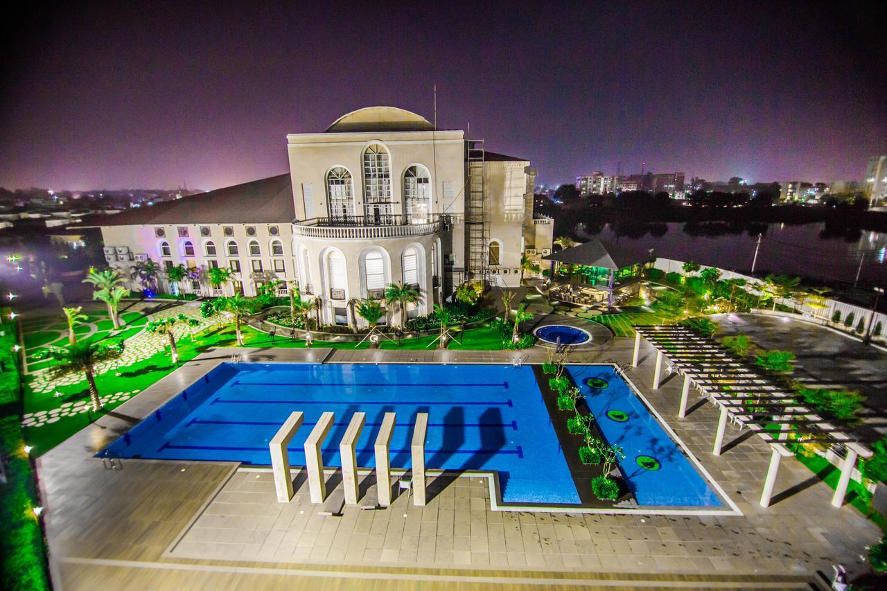Club Paraiso Rāipur Extérieur photo