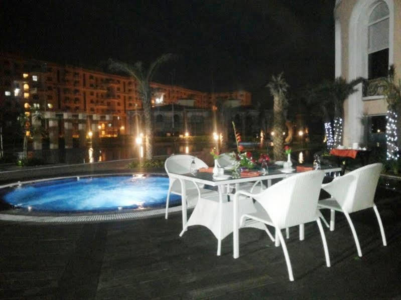 Club Paraiso Rāipur Extérieur photo